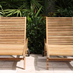 2 x Curve Loungers - front