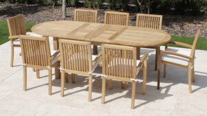 95in Oval Double Extension Table with Hampton Cushion